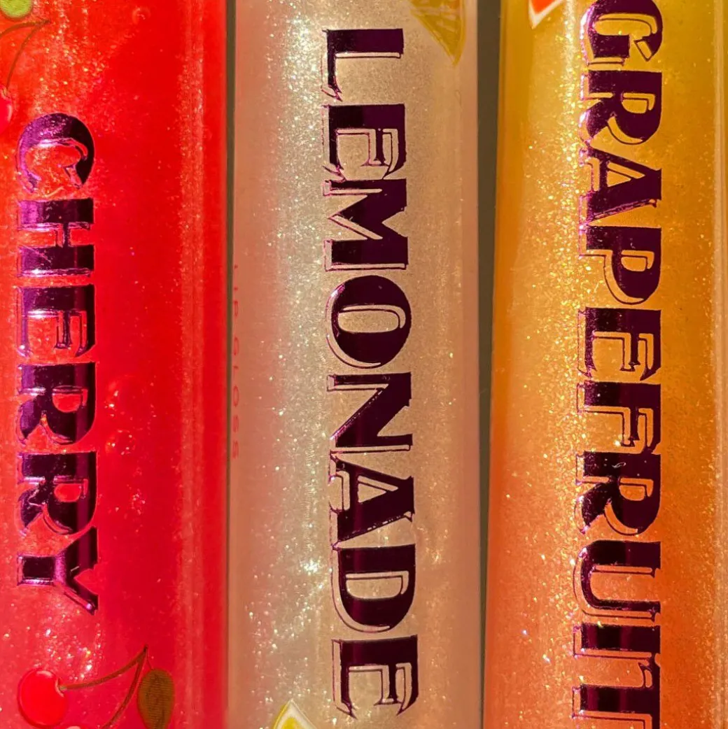 I Heart Revolution Shimmer Spritz Lip Gloss Lemon Drizzle