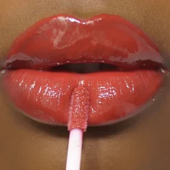 I Heart Revolution Soft Swirl Gloss Chocolate Lip Cookie Delight
