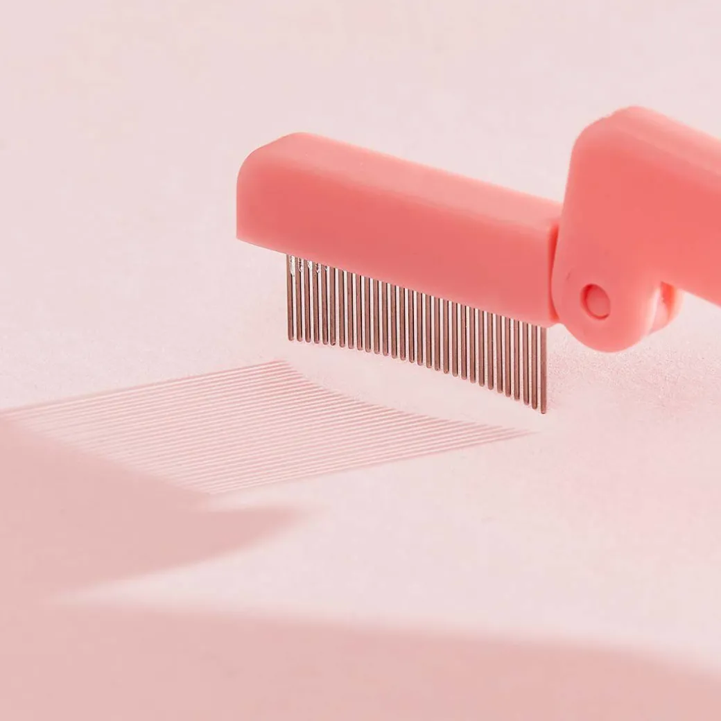 Makeup Revolution Create Ultra Brow Builder Comb