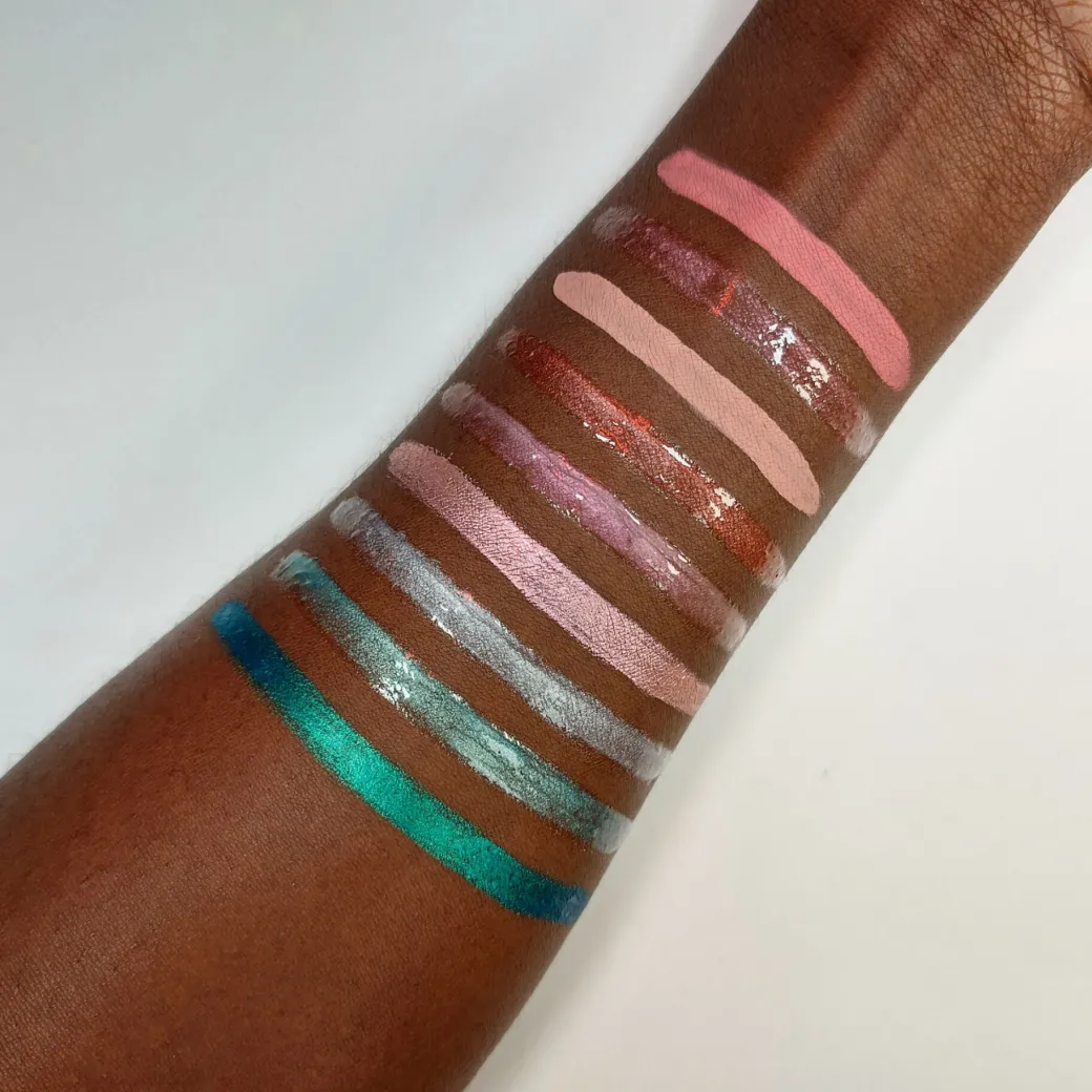 Makeup Revolution Double Up Liquid Eyeshadow Luminous Bronze