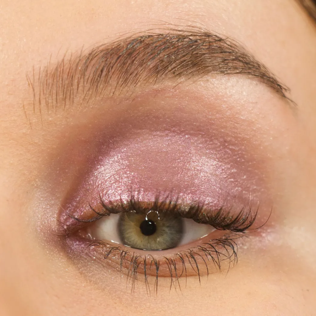 Makeup Revolution Lustre Wand Eyeshadow Stick Euphoric Lilac
