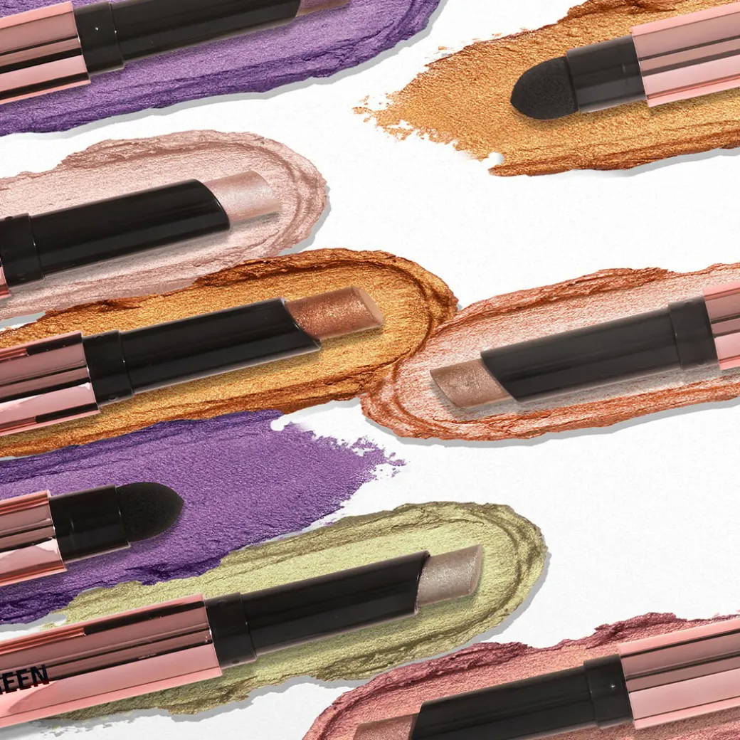 Makeup Revolution Lustre Wand Eyeshadow Stick Pink Romance