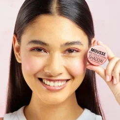 Makeup Revolution Mousse Shadow