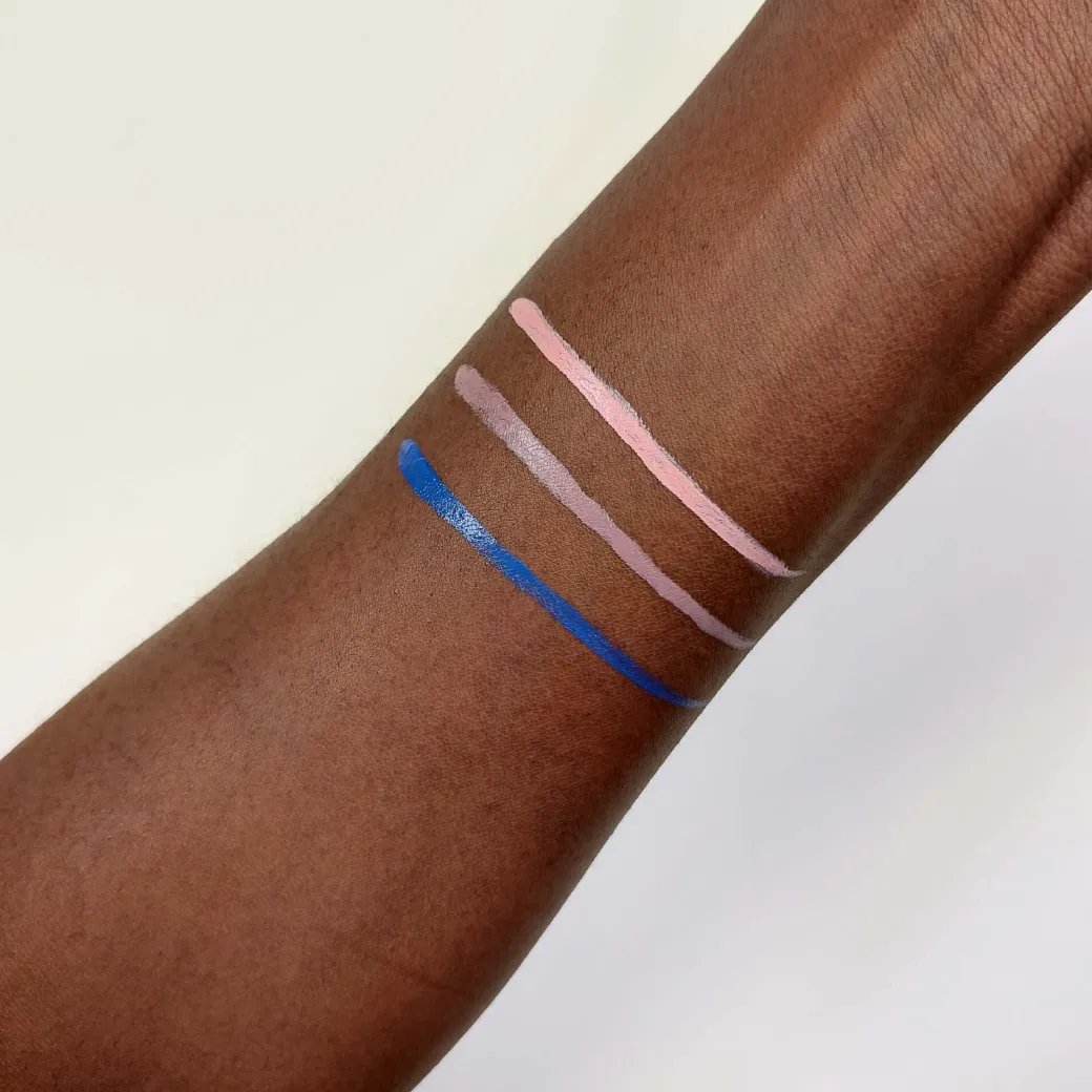 Relove by Revolution Dip Eyeliner Blue