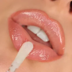 Revolution Pro Glossy Plump Lip Oil Mint