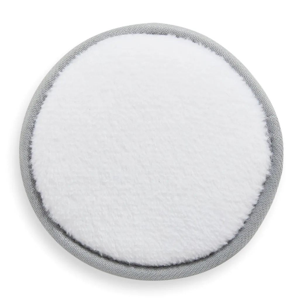 Revolution Skincare X Sali Hughes Shift-Delete Makeup Remover Mitts